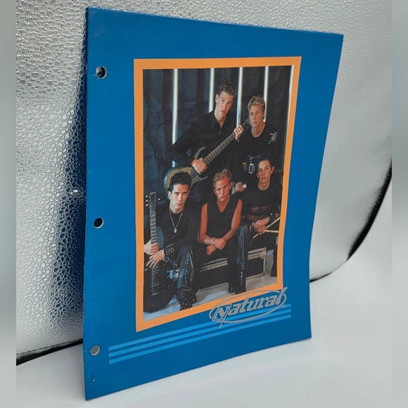 Vintage 2001 Claire's Natural Boy Band Blue Duotang Folder VERY RARE! - Picture 2 of 6